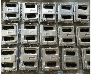 612630080007 bosch  电脑版Computer board ECU 0281020075
